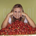 Marie Carmen Oudendijk (Date Unknown) at studio in Amsterdam.

[keywords]Posed, Headshot, Eyecontact, Smiling, Strawberries[/keywords]
